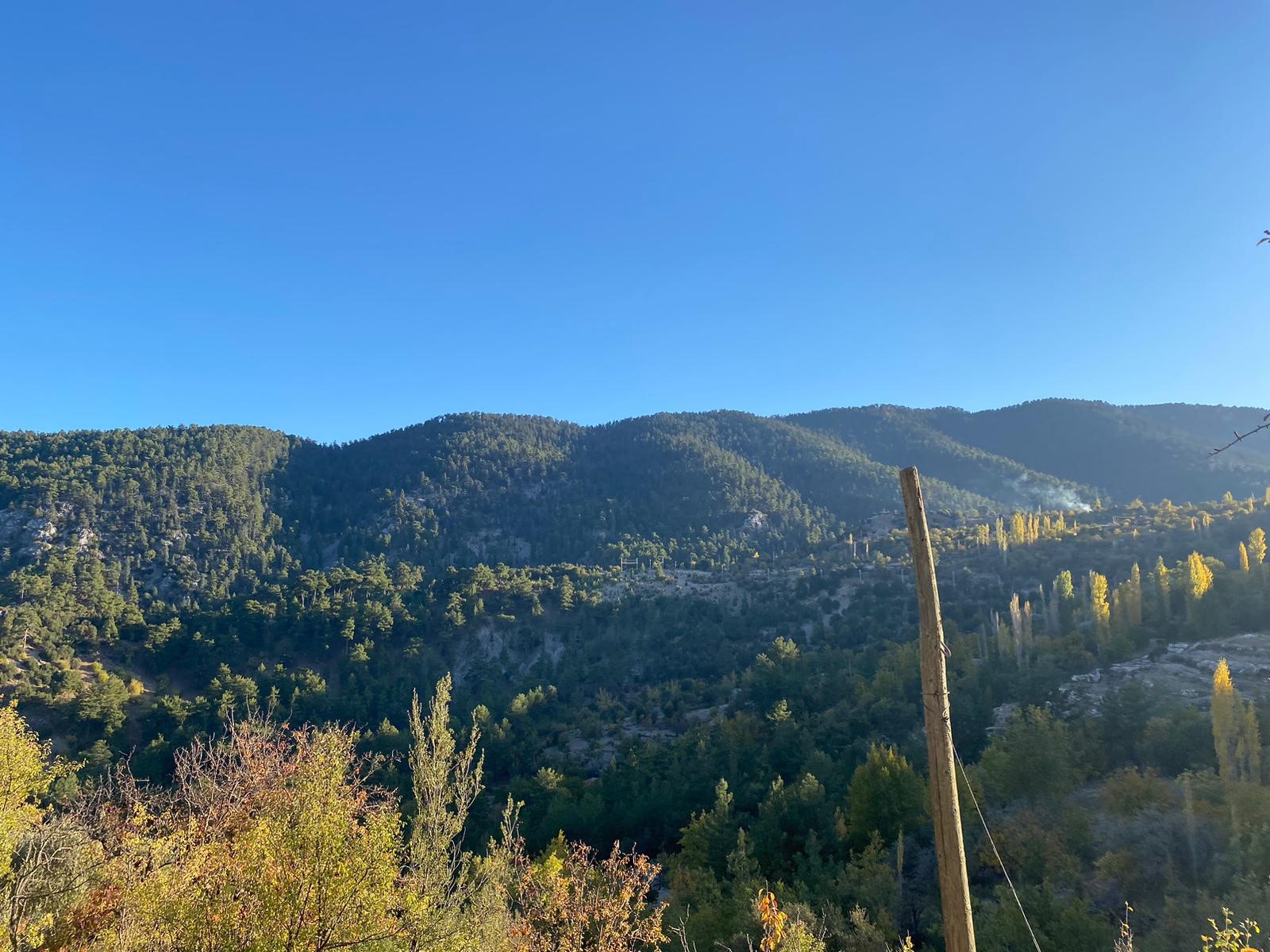 Kaş Beldibi'nde Doğa Manzaralı Satılık Tarla (3735 m²)