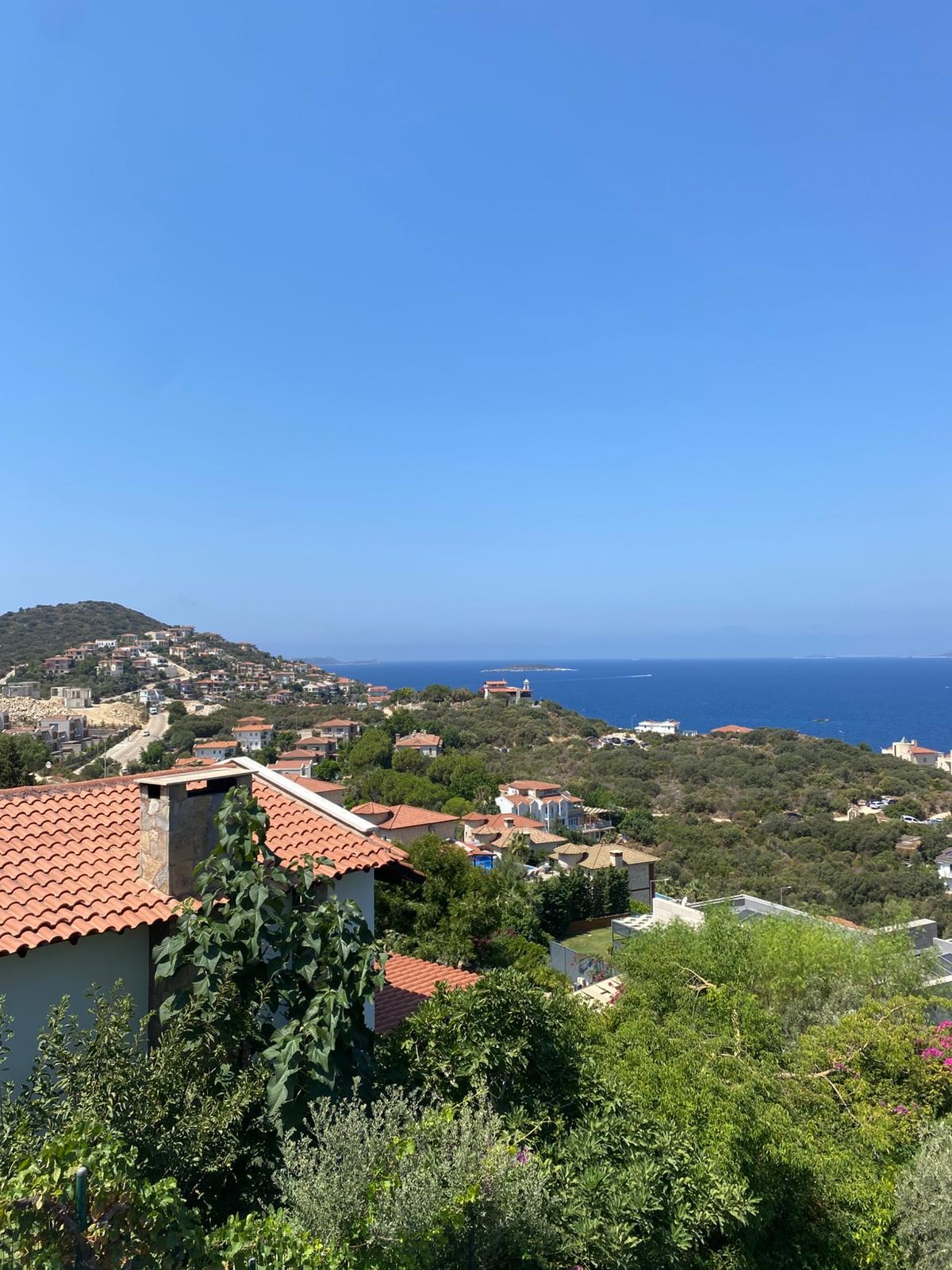 Kaş Çukurbağ yarımadasında deniz manzaralı muhteşem villa