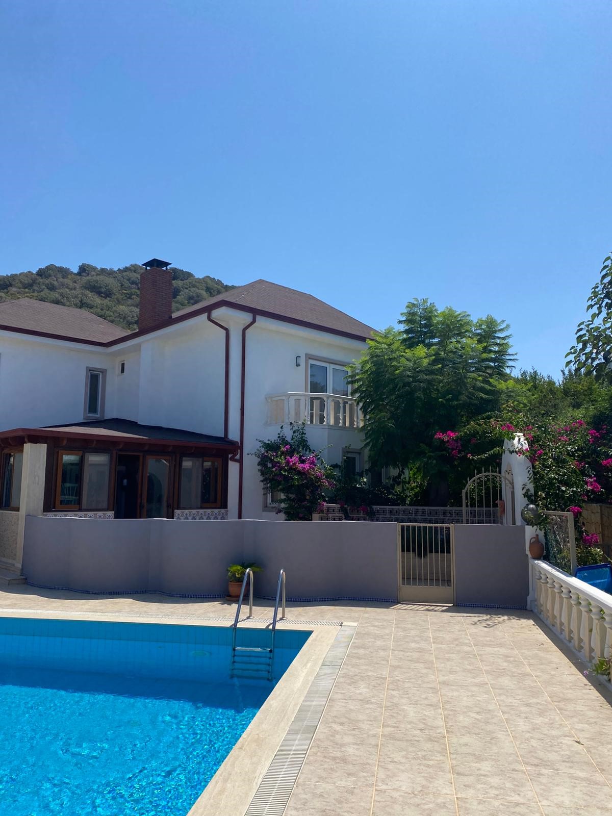 Kaş Çukurbağ yarımadasında deniz manzaralı muhteşem villa