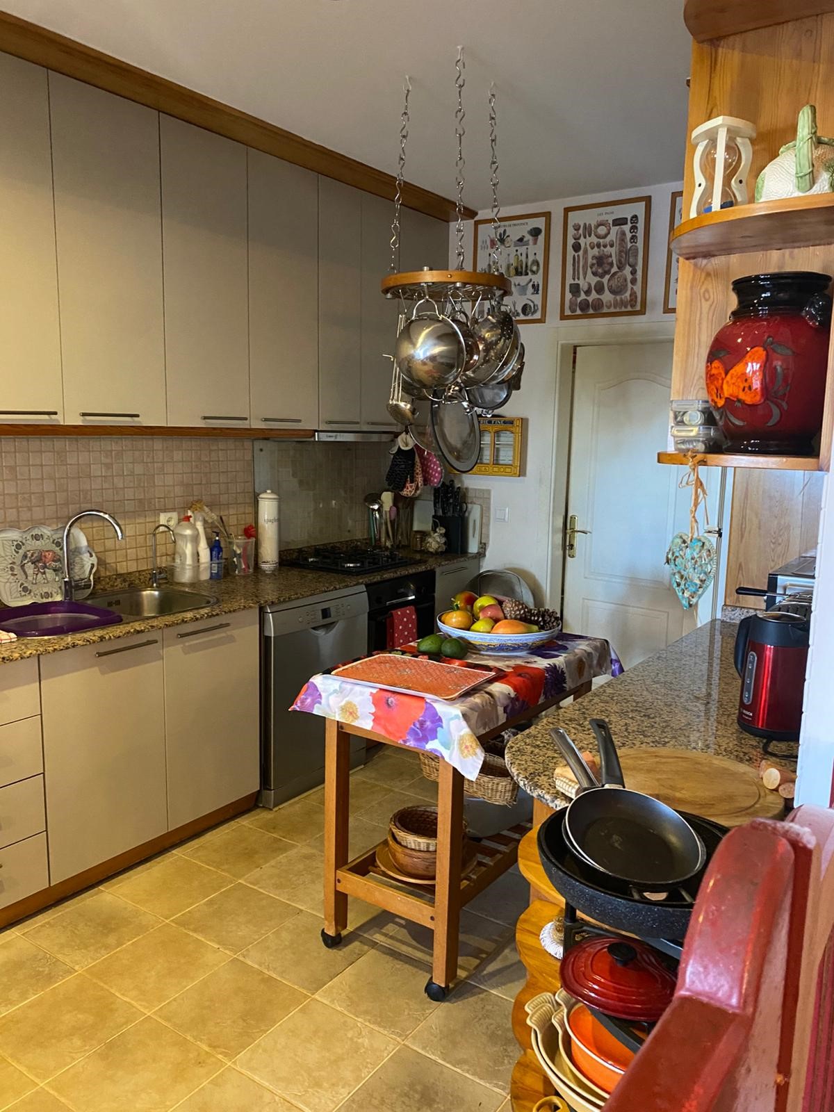 Kaş Çukurbağ yarımadasında deniz manzaralı muhteşem villa