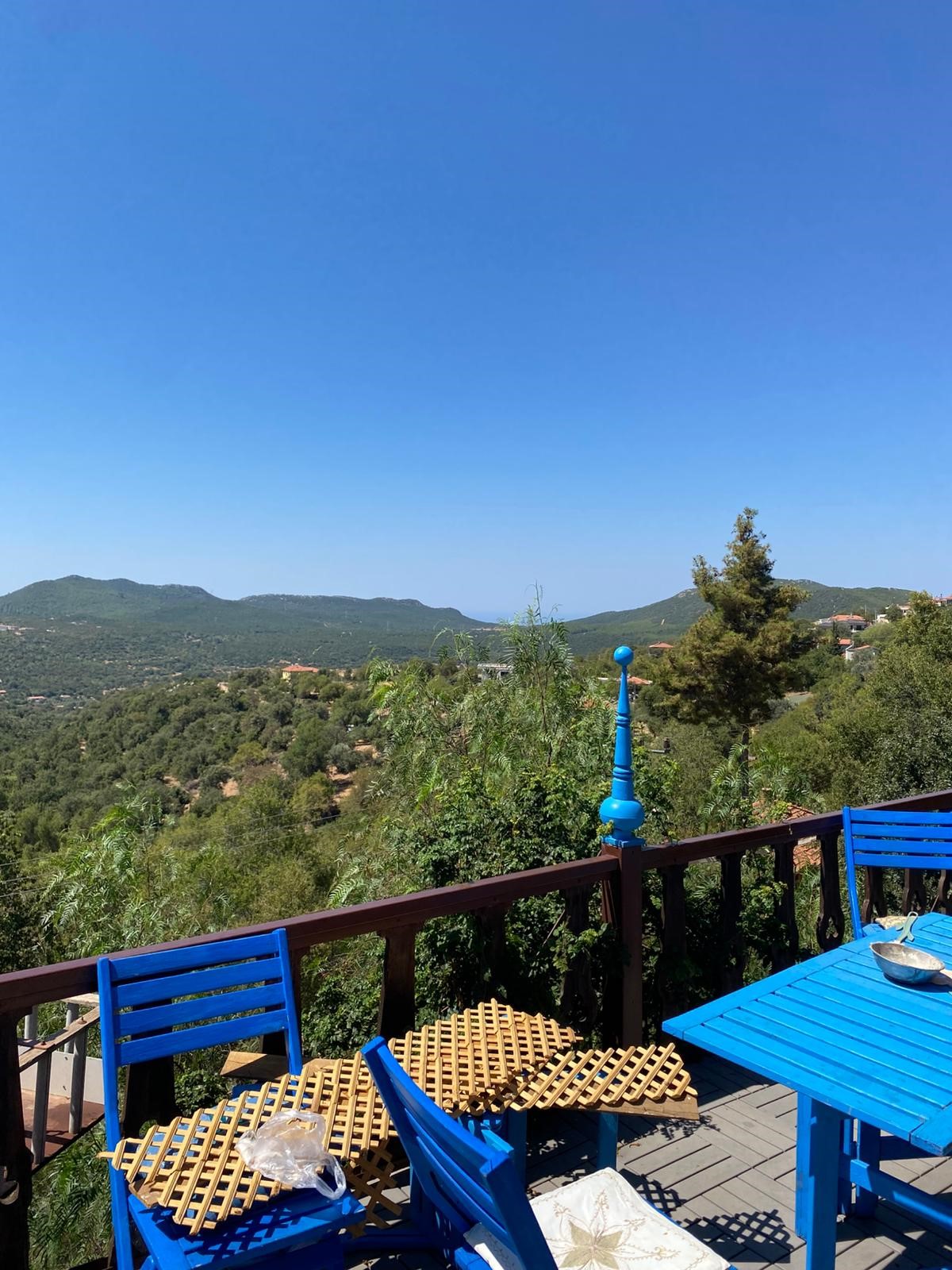 Çukurbağ köyünde ortaçağ tarzında inşaa edilmiş sıradışı villa