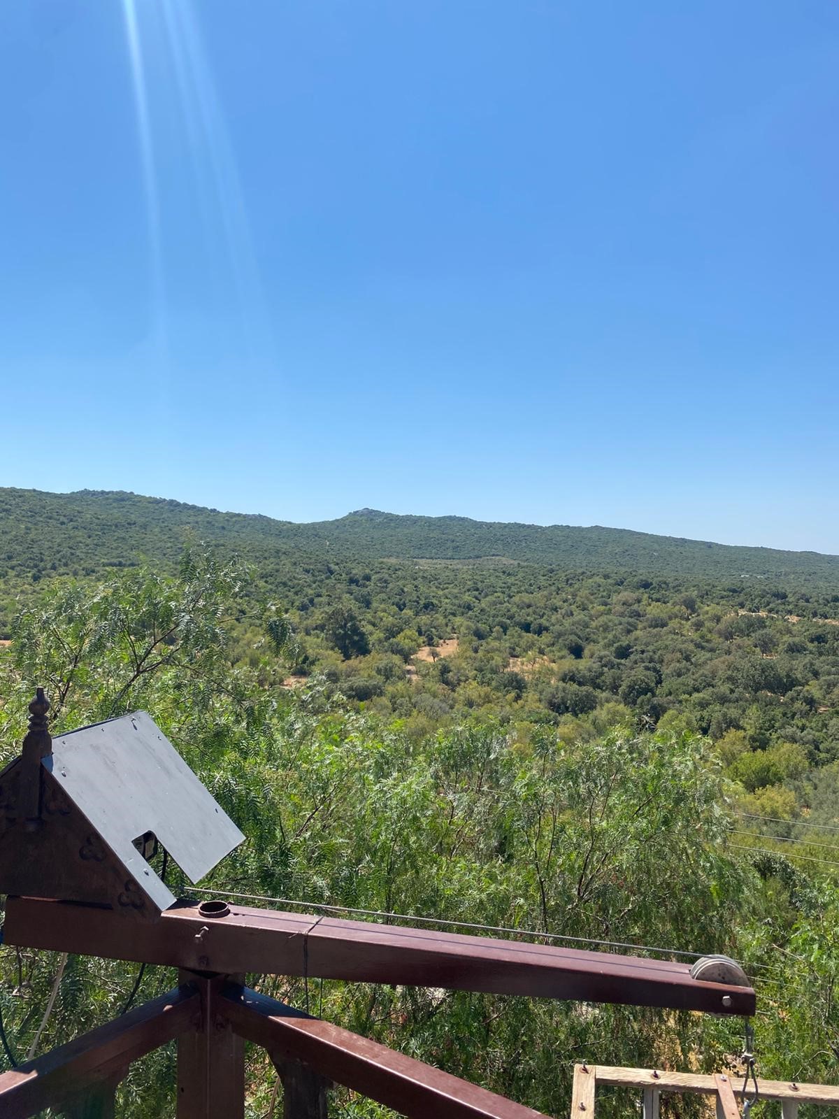 Çukurbağ köyünde ortaçağ tarzında inşaa edilmiş sıradışı villa