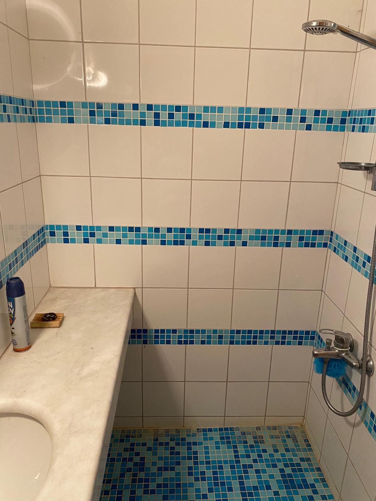 Çukurbağ köyünde ortaçağ tarzında inşaa edilmiş sıradışı villa