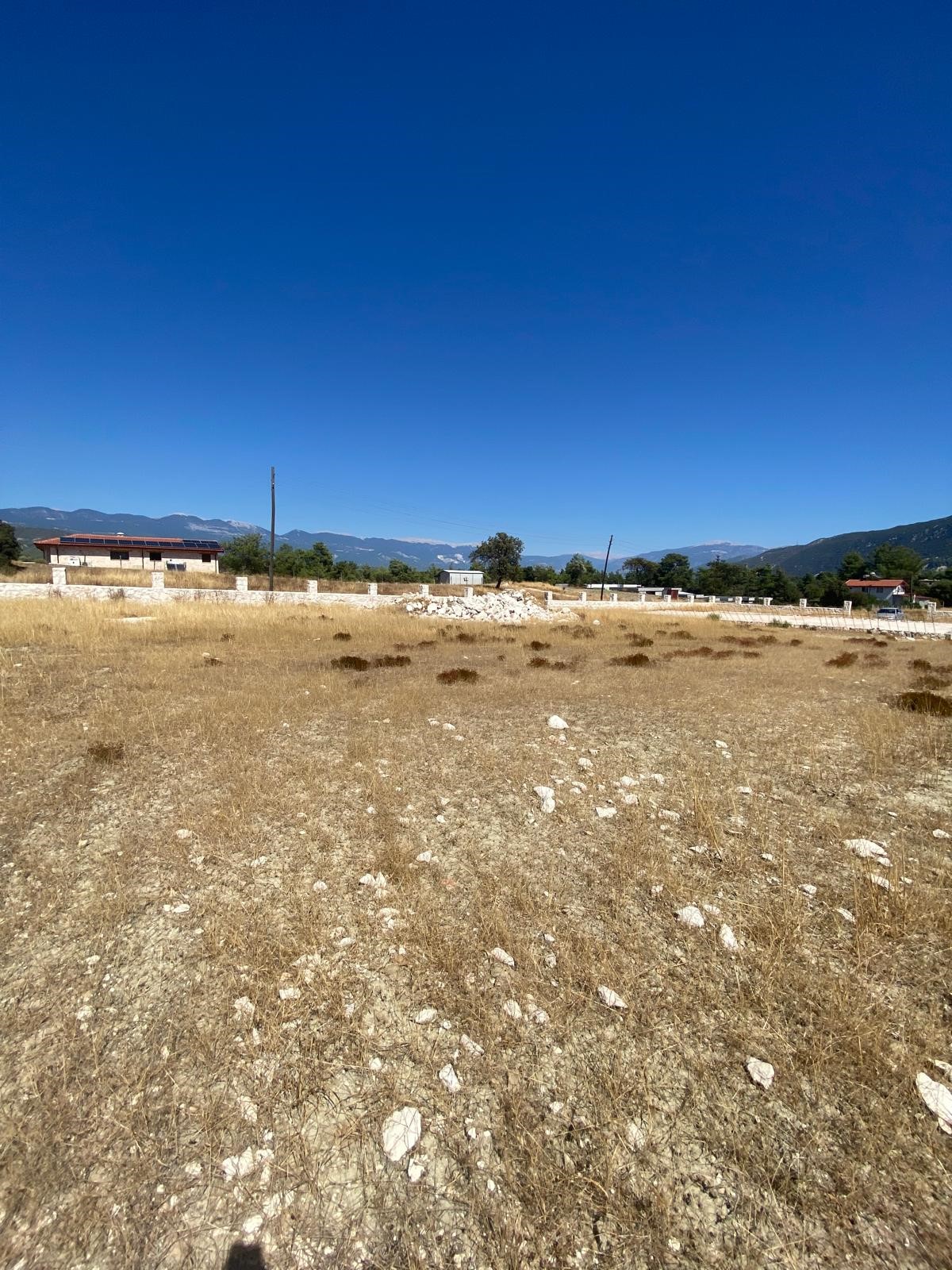 Kaşın Uğrar köyü Kırtepe mahallesinde kupon tarla