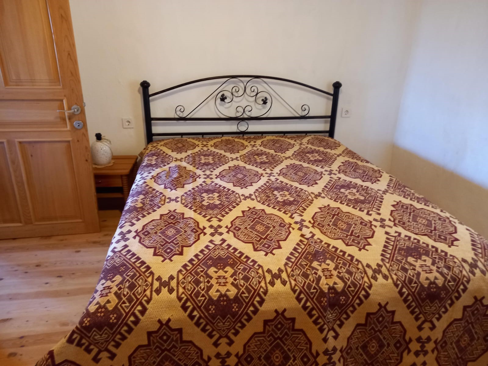 Kaş Yeniköy Asas ta müstakil taş ev