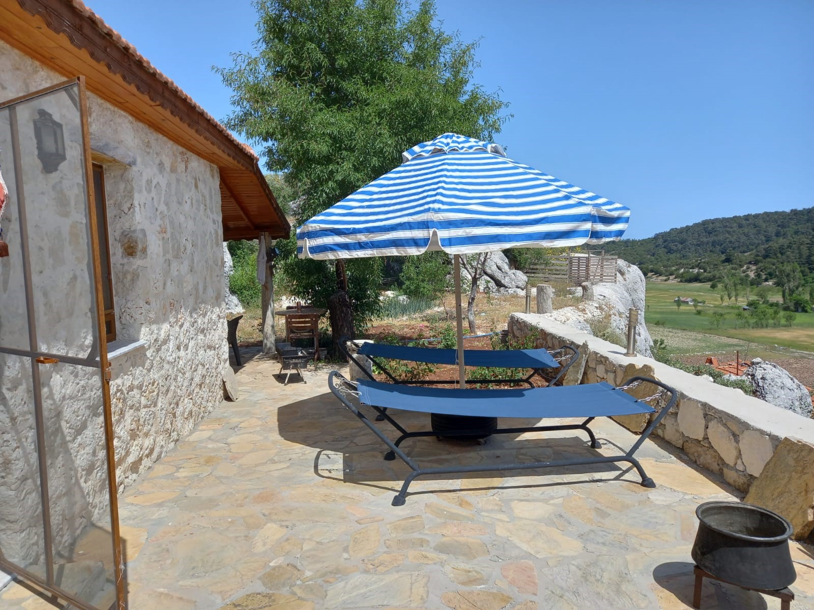 Kaş Yeniköy Asas ta müstakil taş ev