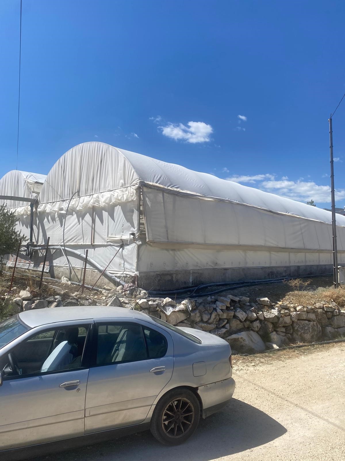 Kaşın en potansiyelli köylerinden Uğrar da tarla