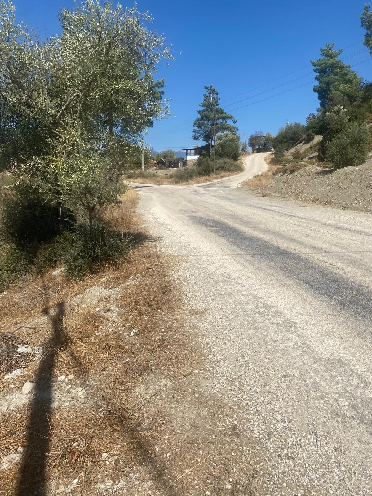 Kaşın en potansiyelli köylerinden Uğrar da tarla