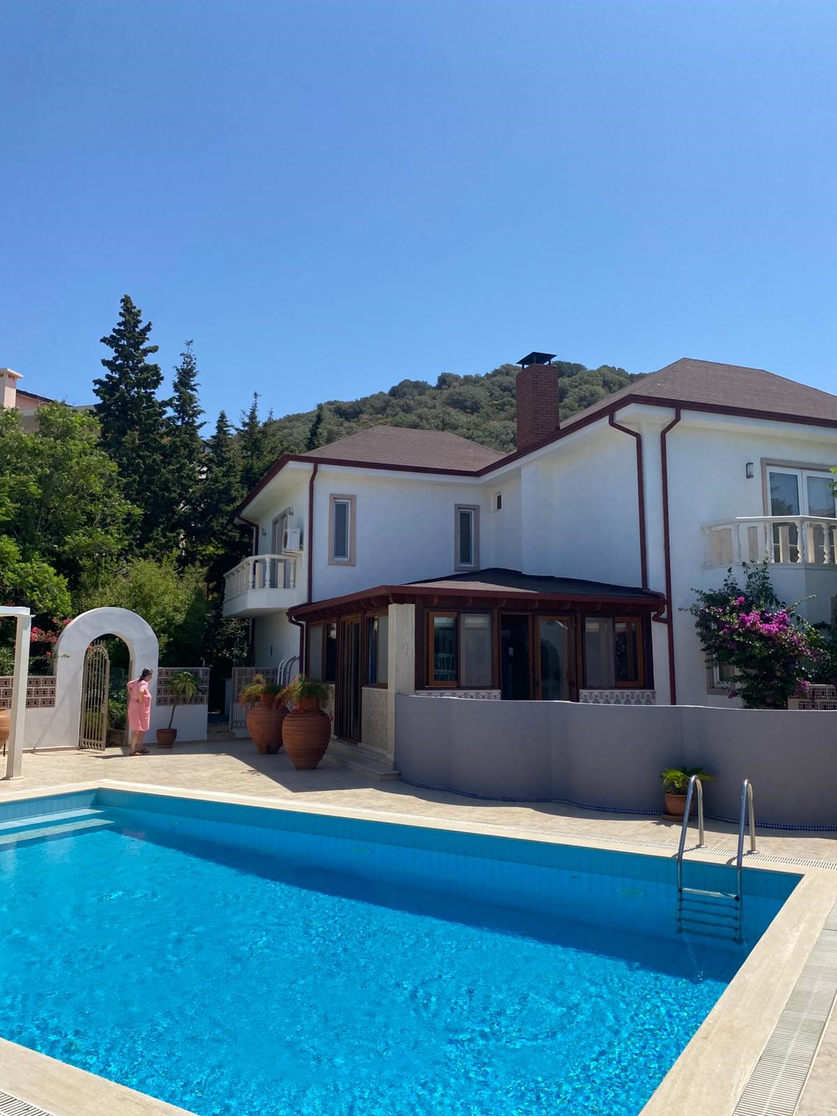 Kaş Çukurbağ yarımadasında deniz manzaralı muhteşem villa