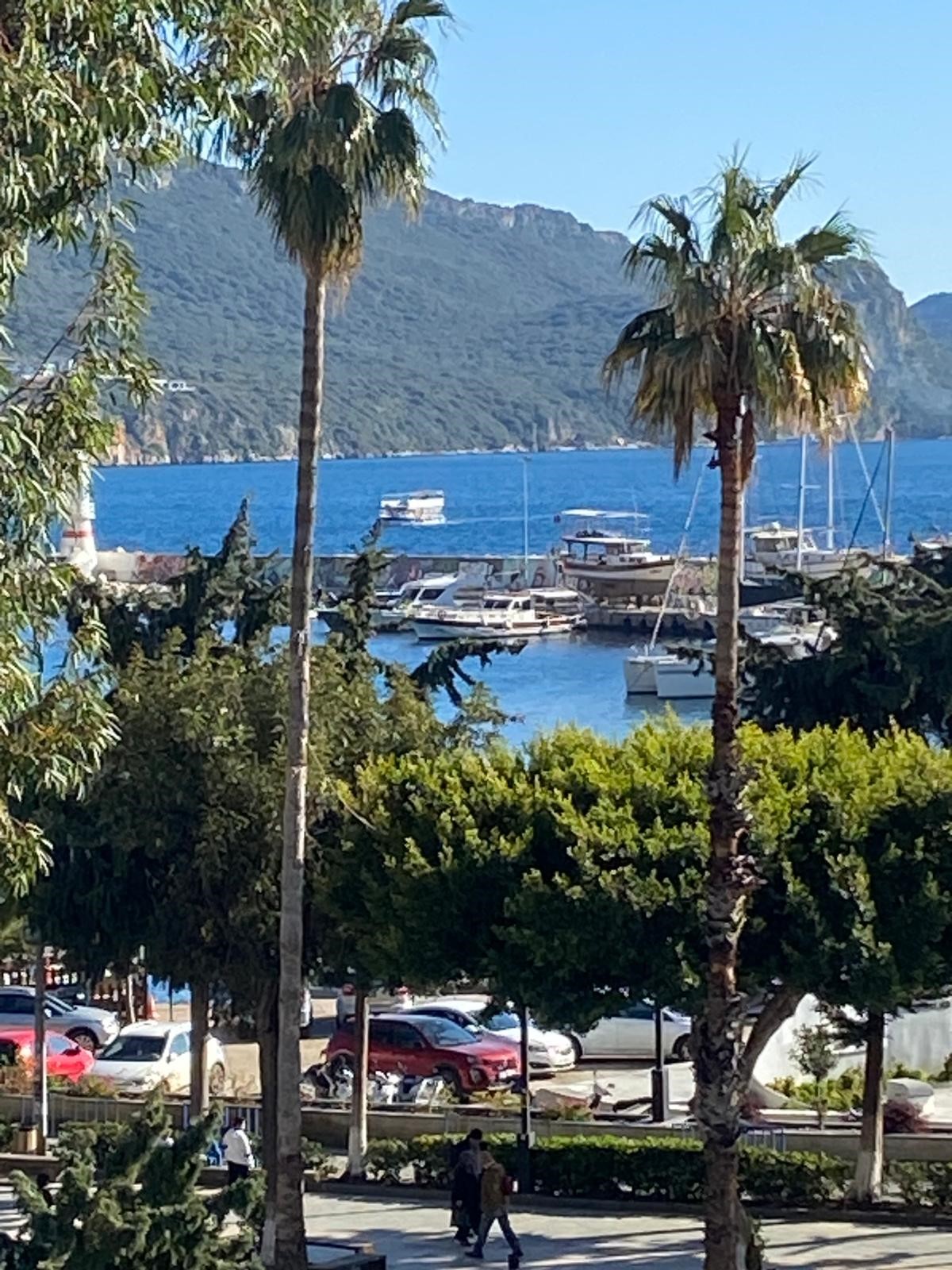 Kaş'ın merkezinde emsalsiz fırsat!!!